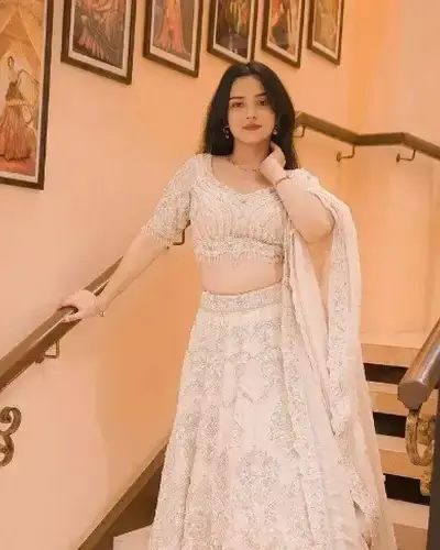 Escort Baksa